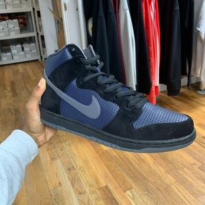 NIKE SB DUNK HIGH TRD QS